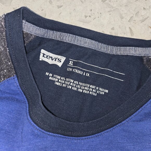 Levis Men SHIRT with 3/4 Sleeves * X-LARGE - Picture 3 of 3